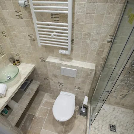 Le Carre D'or By Connexion Cannes