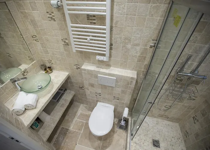 Le Carre D'or By Connexion Cannes